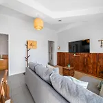 Houten Lägenhet Apúlia