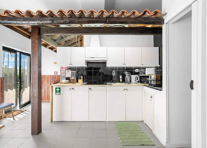 Houten Διαμέρισμα *